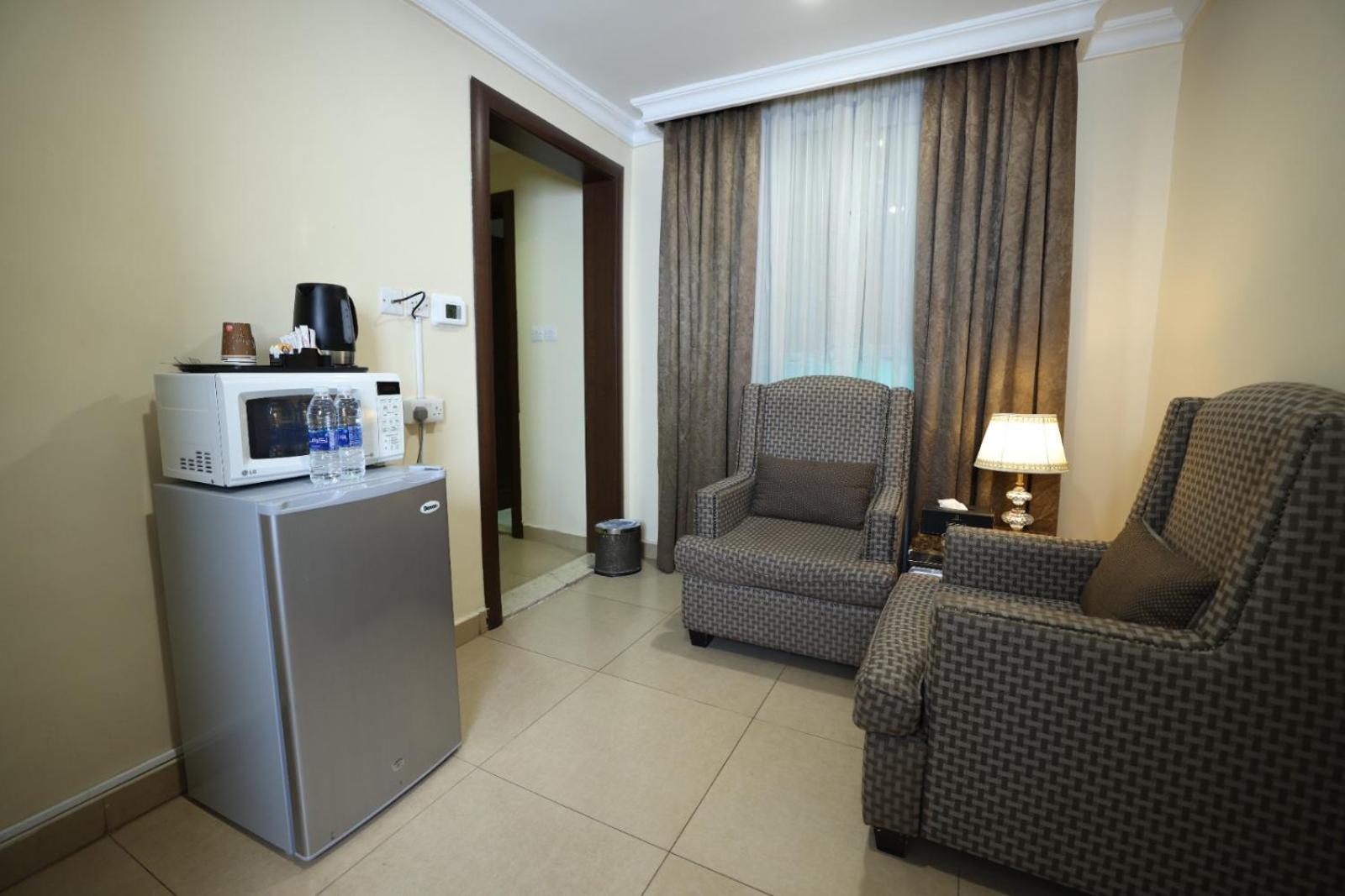 Laguna Hotel Suites Kuwait City Exterior foto