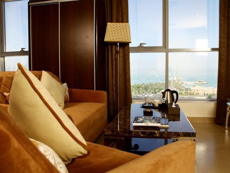 Laguna Hotel Suites Kuwait City Exterior foto